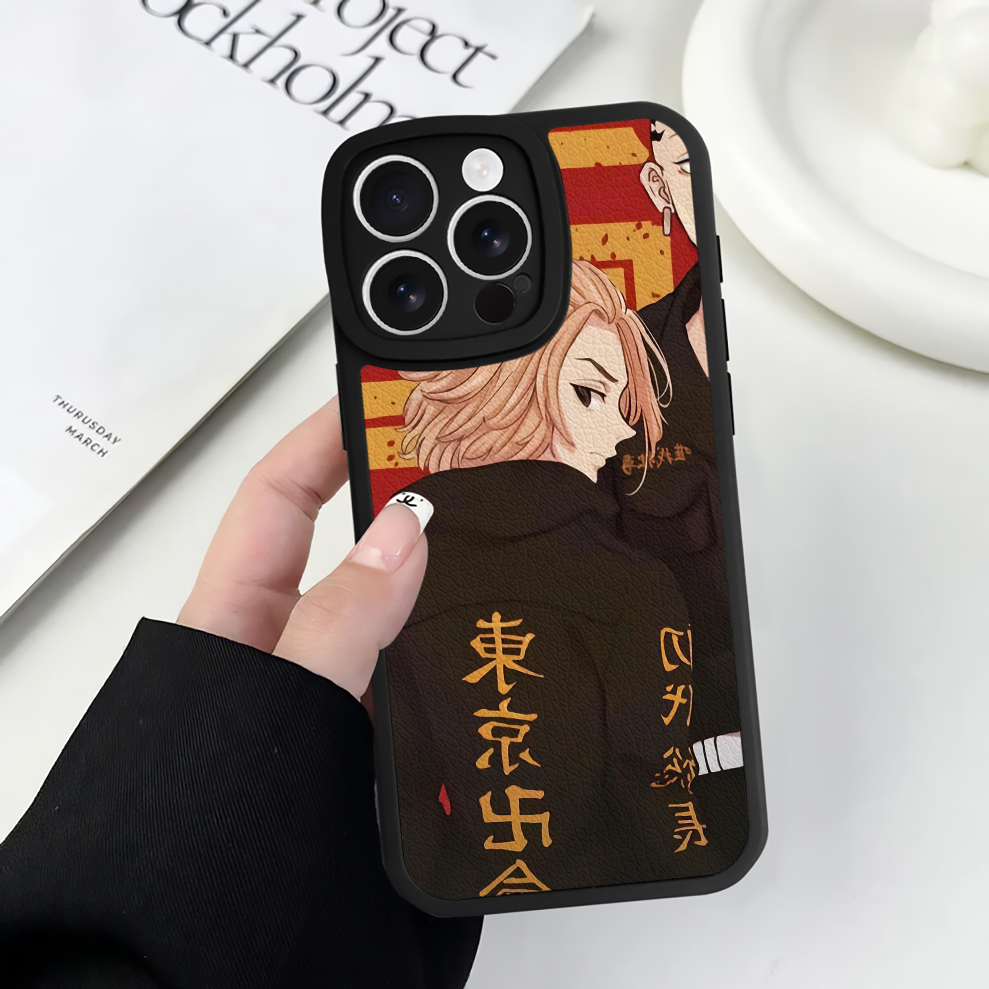 （画像用） 東京リベンジャーズ Tokyo Revengers 【iPhone 16シリーズ対応】シリコンスマホケース（レザー調） 材質：シリコン